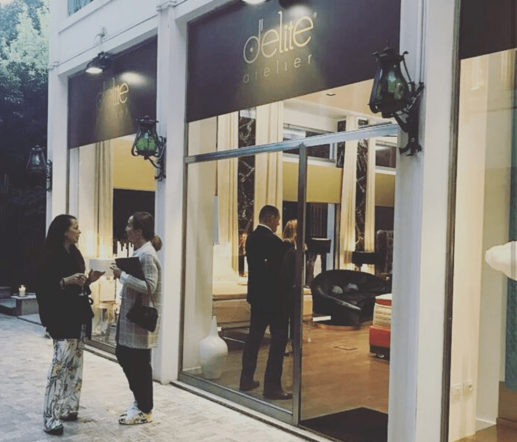 Connessioni virtuali e connessioni reali: le (meravigliose) sorprese che possono riservare i social&nbsp;networks.